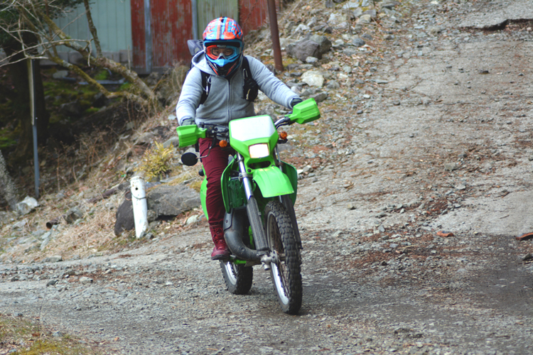 オフロードはもっと身近な遊び方だ 近場で冒険気分が味わえるオフツーリング Vol 1 Bike Life Lab バイク王