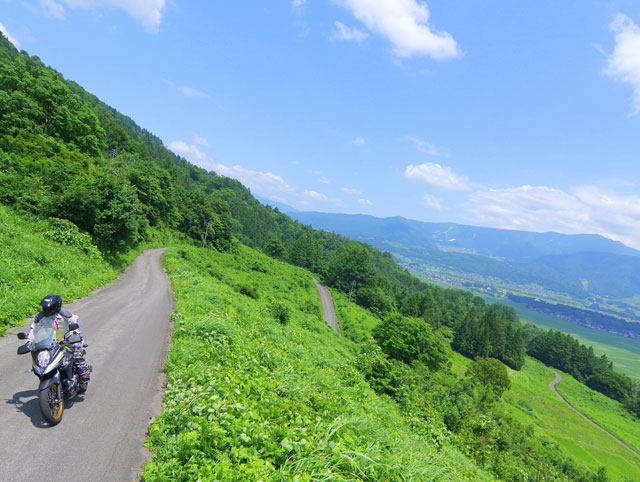 長野県道411号線“信濃平展望ロード” | Bike Life Lab｜バイク王