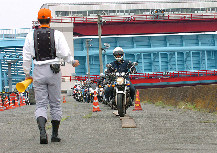 バイク初心者に必要な 練習方法や場所とは Bike Life Lab バイク王