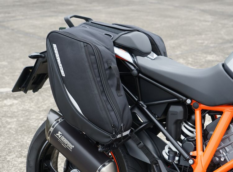 950円 2021年レディースファッション福袋特集 シートバッグリアバッグタンクバッグツーリングバックバイクバックオートバイバックバイク防水固定ベルト付き大容量収納力強い小物入れ