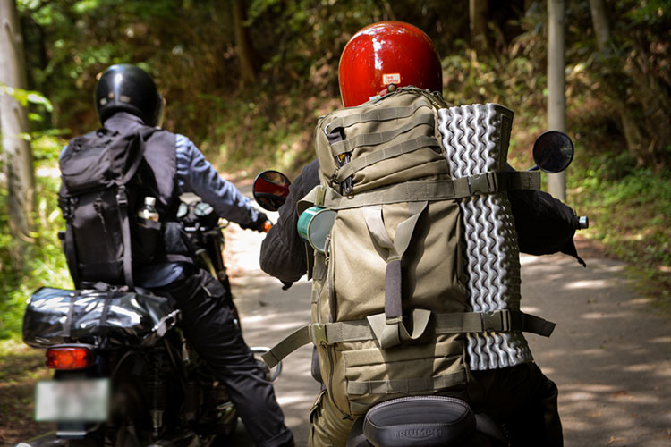 バイクで持ち運ぶのにおすすめな焚き火台を紹介 実は焚き火台によって得意分野が違います バイク 焚き火 Bike Life Lab バイク王