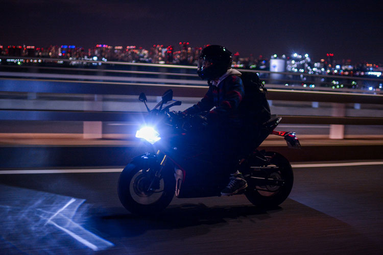 爽快感抜群 バイクで渡って気持ちいい橋を紹介vol 1 関東湾岸エリアを走るなら是非渡って欲しい橋はココ Bike Life Lab バイク王