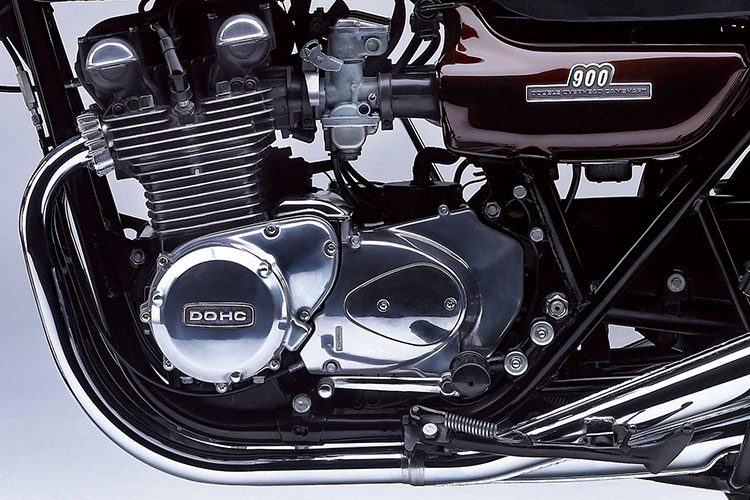 バイクのエンジンはシリンダー配列が違うと変わる？並列、V型 