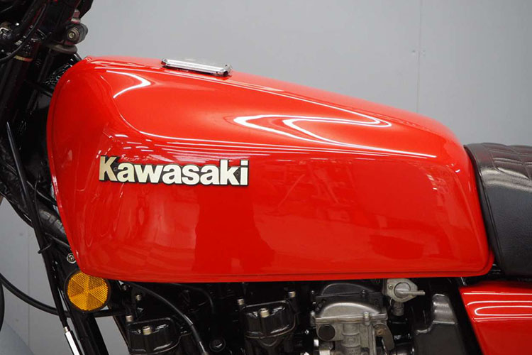 カワサキ Z400FX タンク 赤