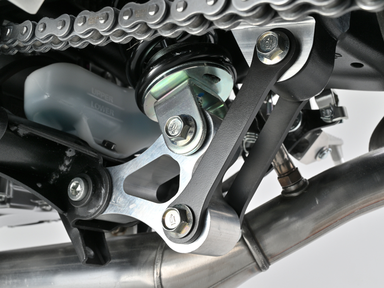 DAYTONA】リアローダウンリンクロッド CB400SF E-Clutch（'26
