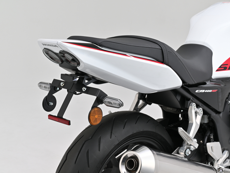 DAYTONA】LEDフェンダーレスキット（ナンバー取付ステー） CB400SF E