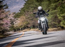 春ツーリングの注意点は？安全にバイクに乗るためのポイントを解説！