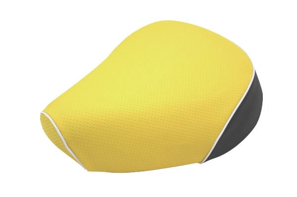 張替タイプ 国産シートカバー エンボスイエロー/白パイピング GRONDEMENT（グロンドマン） DJ-1R（AF12-MSH）