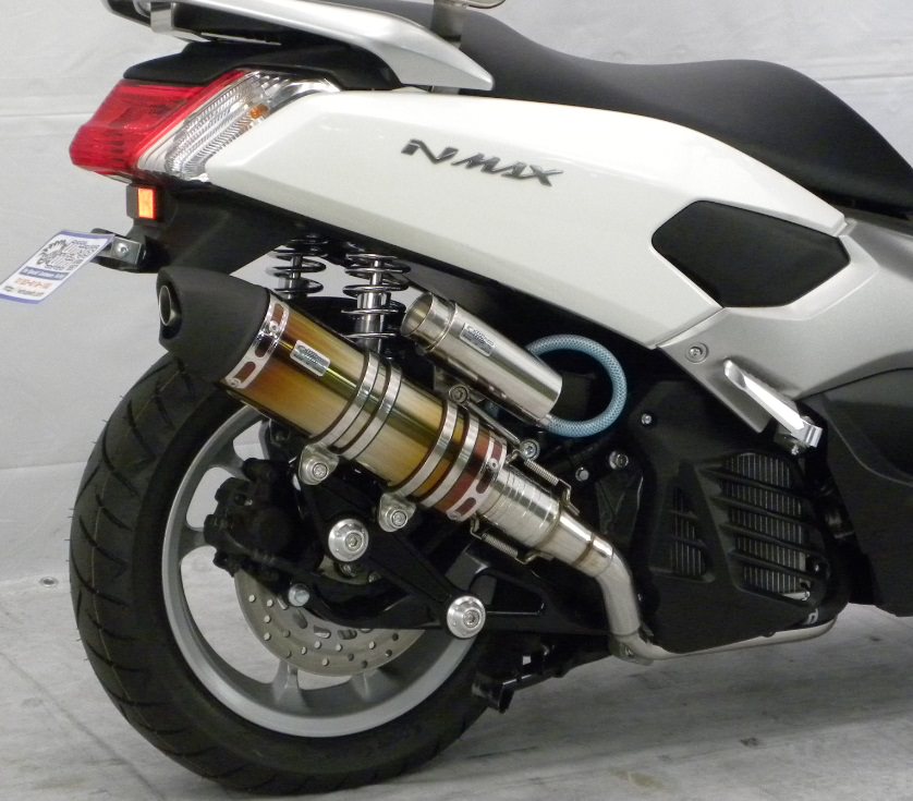 アニバーサリーマフラー ユーロタイプ チタン ビレットステー/シルバー ボルトキャップ/レッド ウイルズウィン（WirusWin） NMAX（エヌマックス）2BJ-SED6J・EBJ-SE86J