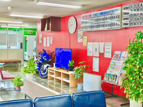 ぜぜ自動車教習所