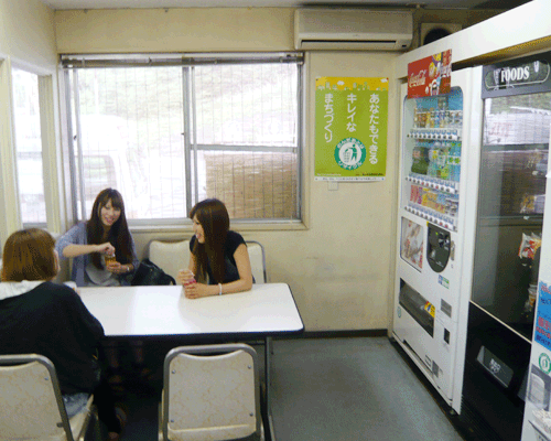 ぜぜ自動車教習所